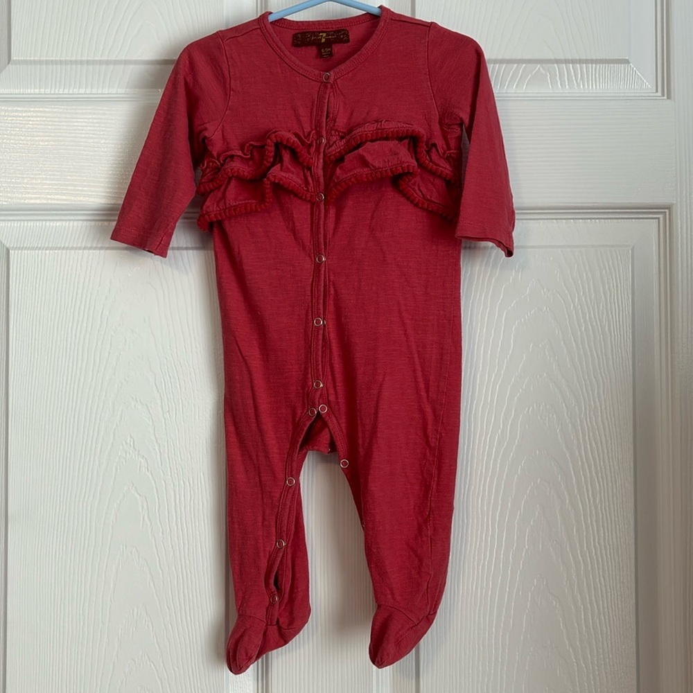 7 for all mankind Baby Jumpsuit sleep Snap Bottoms Size: 6-9 Months